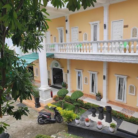 Perabumulih Hotel Nayora Prabumulih מראה חיצוני תמונה