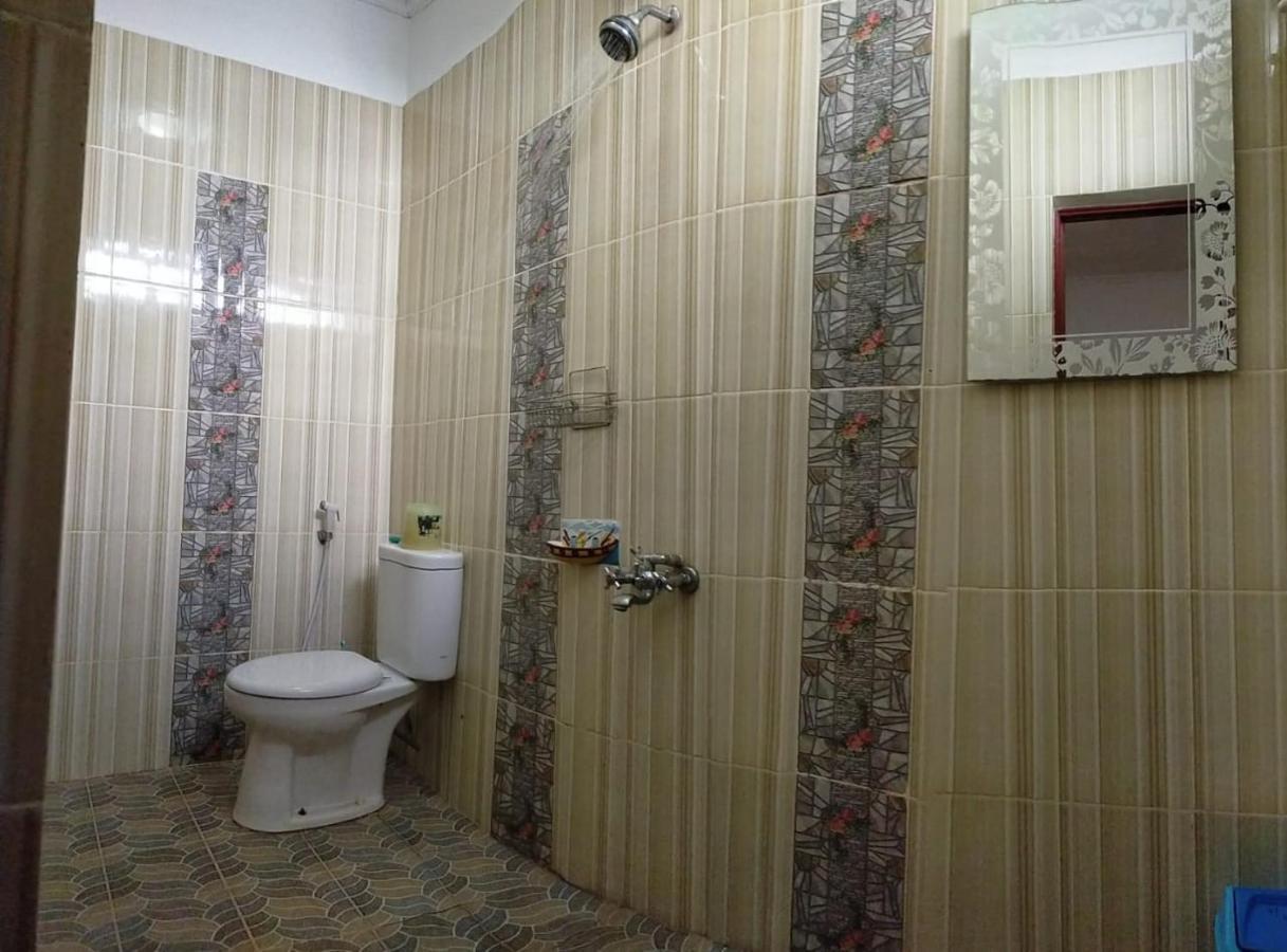 Perabumulih Hotel Nayora Prabumulih מראה חיצוני תמונה