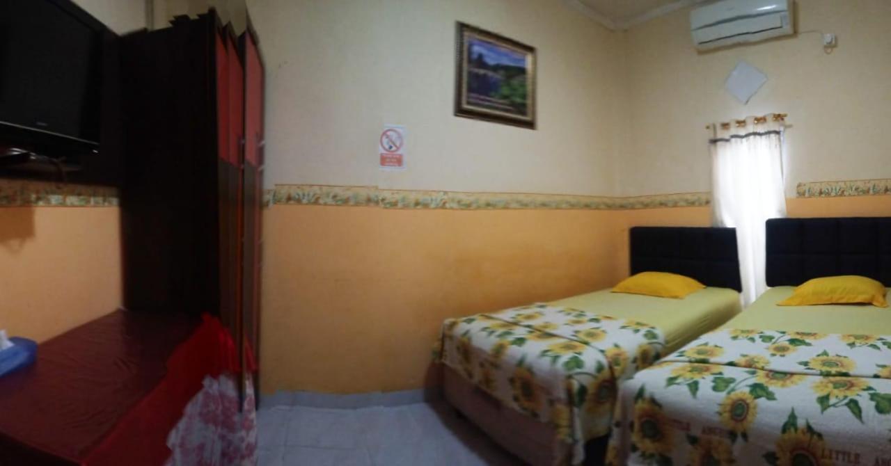 Perabumulih Hotel Nayora Prabumulih מראה חיצוני תמונה