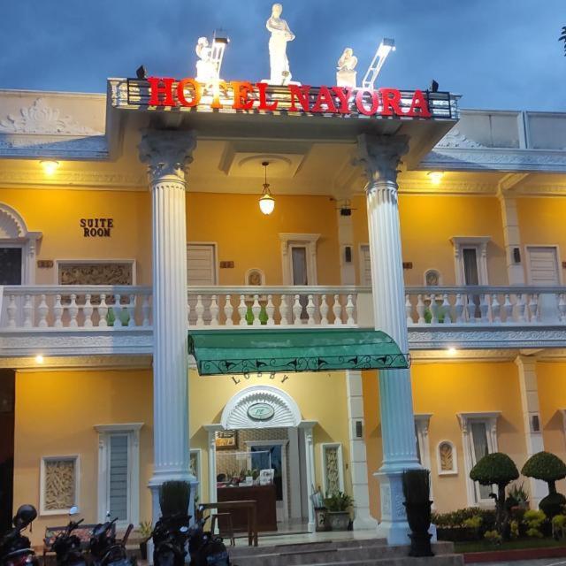 Perabumulih Hotel Nayora Prabumulih מראה חיצוני תמונה